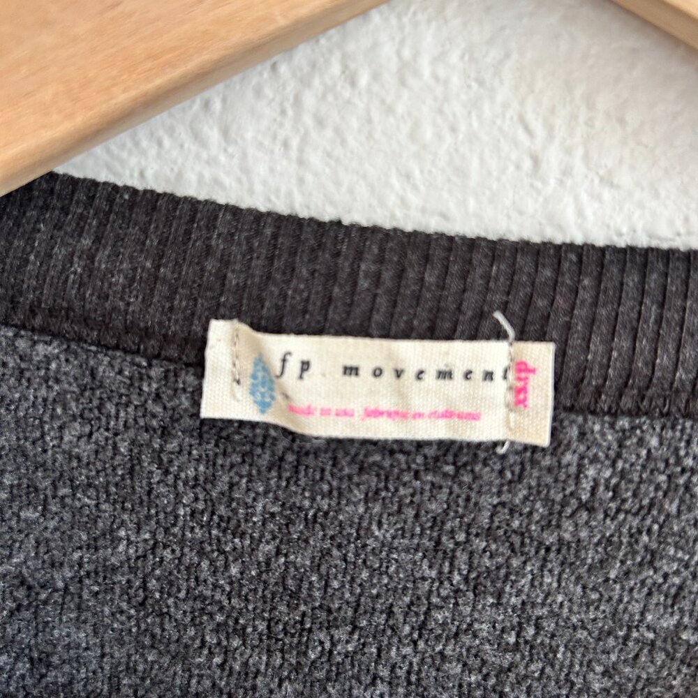NWOT Free People Movement Sweatshirt XS Charcoal Gray Crop Boxy - Picture 9 of 10